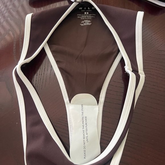 NWT XS 3 Piece Bikini w/skirt. Elegant Chocolate Color with white accents - Picture 8 of 8